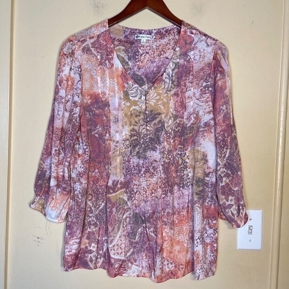 Multicolor Floral Print V-Neck Blouse - Picture 1 of 8